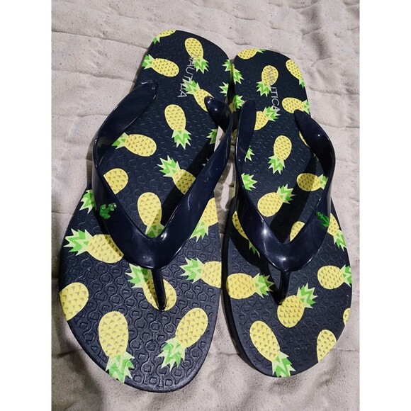 Nautica Flip Flops Sandals Women's Size 7  Pineapple 🍍 Pattern Black And Yellow - Picture 1 of 4